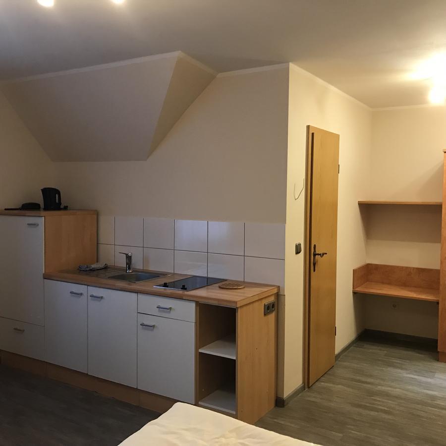 Apartment-Pension Schwalbennest Herzogenaurach Exterior photo